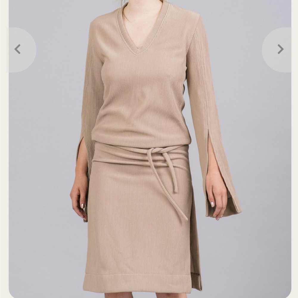 House Of Sunny Split Sleeve Rib Dress With Tie Front Beige Tan Size US 4 Small - Picture 14 of 16